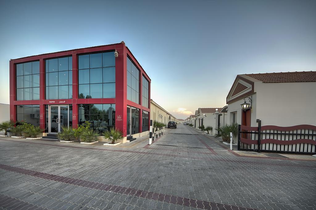 Royal Residence Hotel Apartments Umm al-Quwain Exterior photo